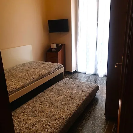 La Casa Di Marly A Foce Apartment *