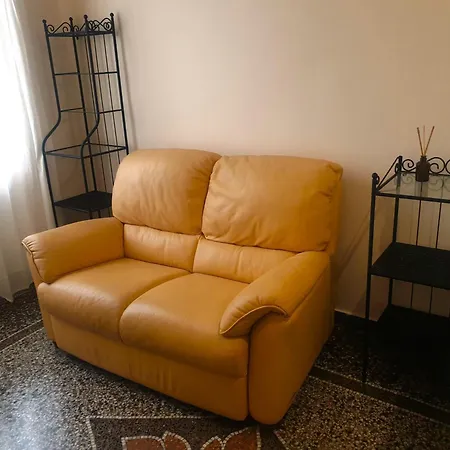La Casa Di Marly A Foce Apartment *