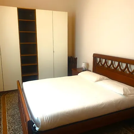 La Casa Di Marly A Foce Apartment *