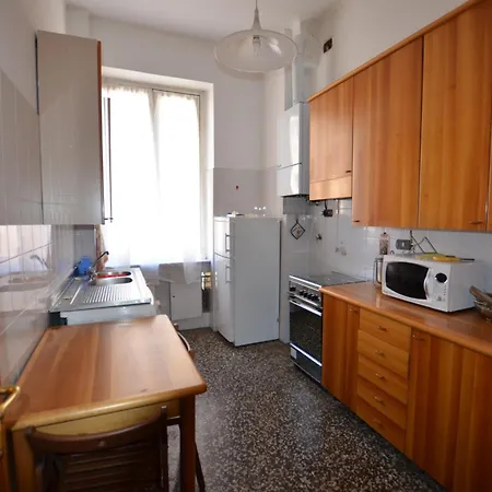 Apartment La Casa Di Marly A Foce Genoa
