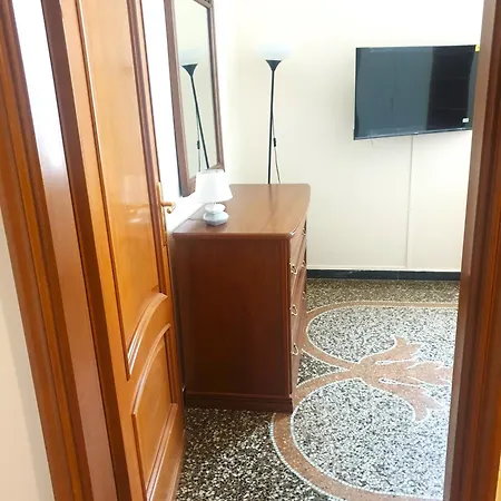 La Casa Di Marly A Foce * Genoa