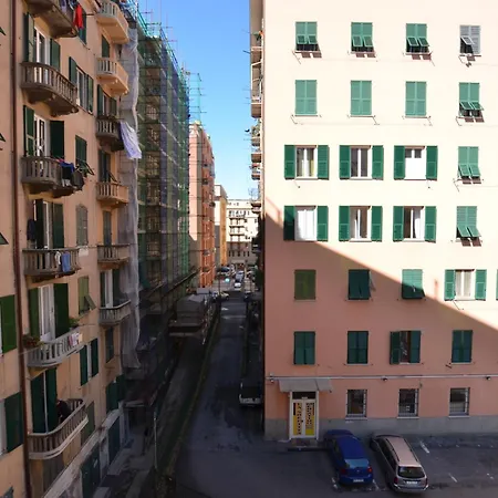 La Casa Di Marly A Foce Apartment